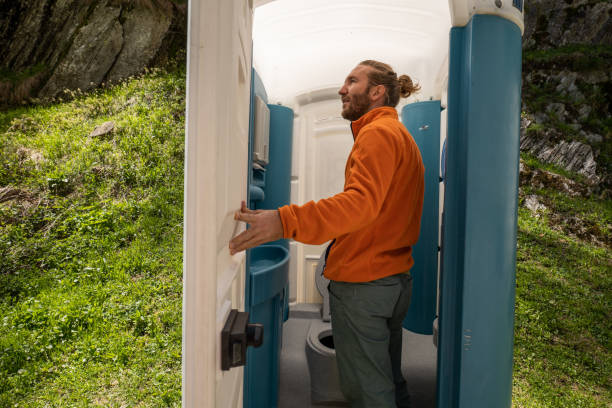 Best Portable bathroom rental  in South San Jose Hills, CA